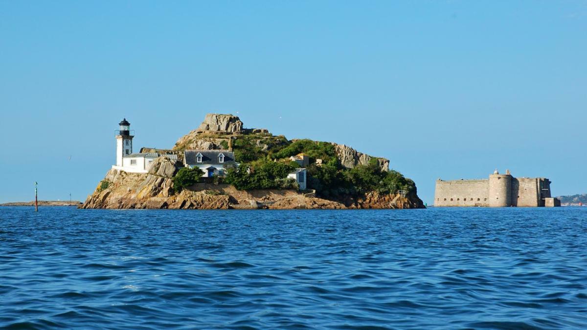 Charmant Studio A Colombages Morlaix Buitenkant foto